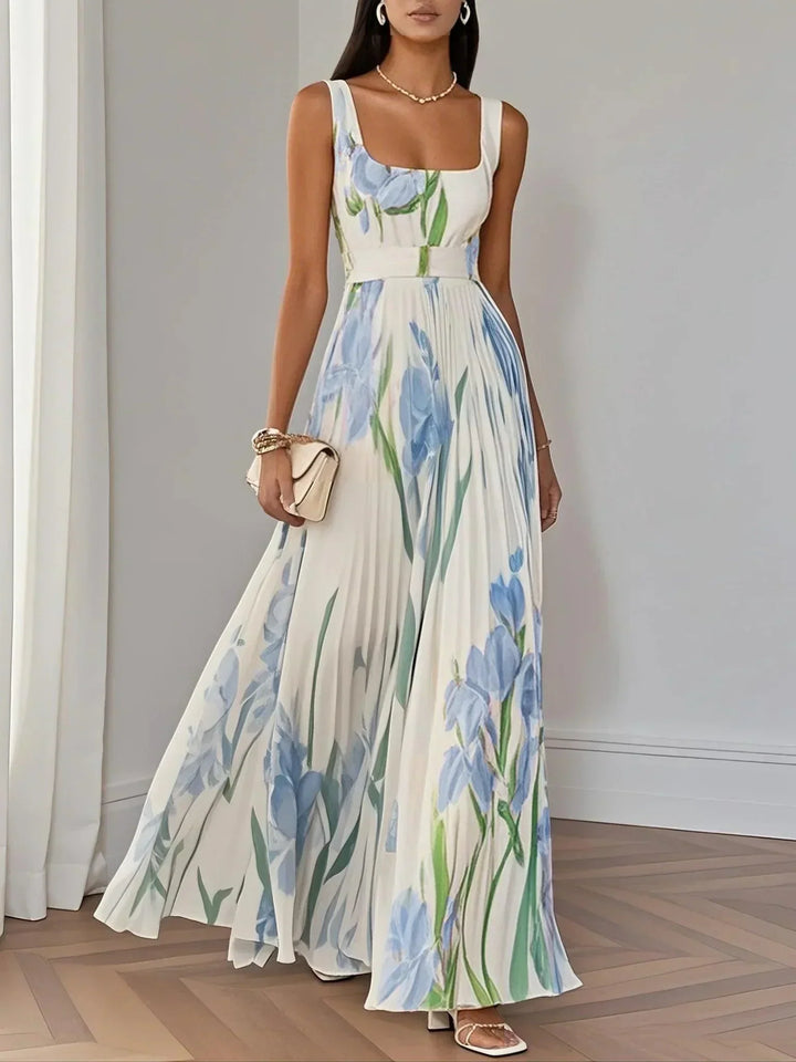 Raelynn - Elegant Pleated Maxi Dress